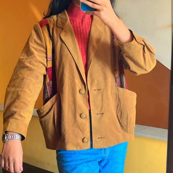 Vintage velvet jacket - Picture 2 of 10